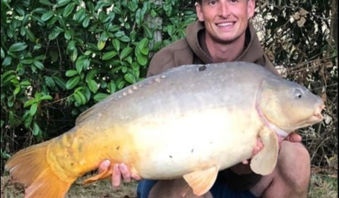 A 37 lb carp from Lillybelle, Richard Biggs, Aug 2019