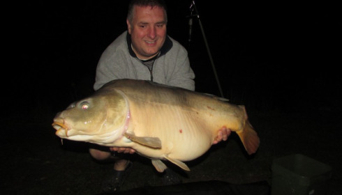 A 30 lb 12 oz carp from Lillybelle, Steve Agg, May 2015