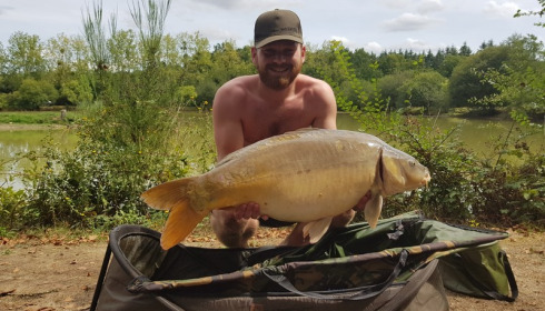A 28 lb 1 oz carp from Lillybelle, Luke Shaw, Aug 2017