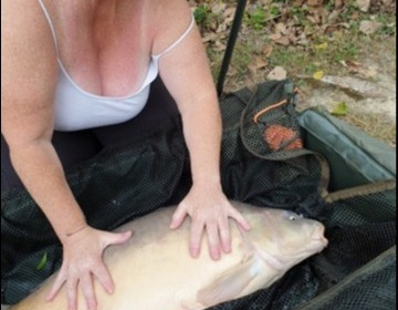 A 30 lb 4 oz carp from Lillybelle, KIm Tomlinson, Aug 2019