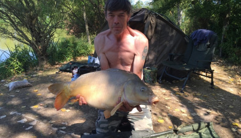A 24 lb carp from Lillybelle, Gary Nixon, Sep 2016
