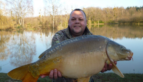 A 20 lb carp from Lillybelle, Richard Owen, Mar 2016