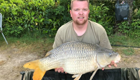 A 22 lb carp from Lillybelle, Richard Catlow, May 2018