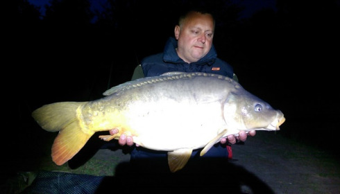 A 20 lb 4 oz carp from Lillybelle, Shane Welch, May 2016