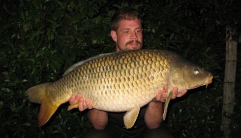 A 30 lb 2 oz carp from Lillybelle, Thomas Hocking, Sep 2015