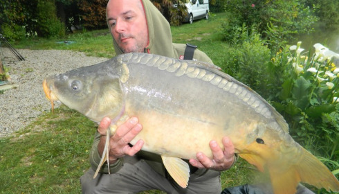 A 24 lb 8 oz carp from Lillybelle, Jon Blackall, May 2017