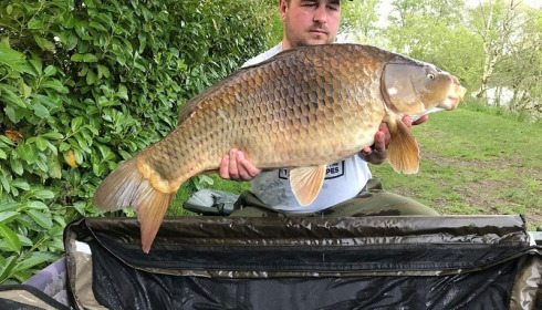 A 22 lb 7 oz carp from Lillybelle, Tim Hogg, May 2018