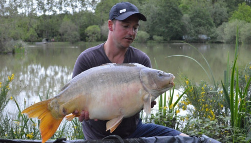 A 24 lb 8 oz carp from Lillybelle, Jordan Nigrelli, May 2016