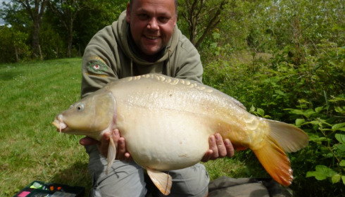 A 21 lb carp from Lillybelle, Richard Owen, Aug 2014