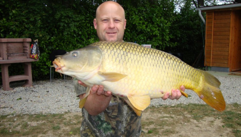 A carp from Lillybelle, Paul Browning, Jun 2015