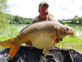 A 37 lb carp from Lillybelle, Deane Stanton, Aug 2021