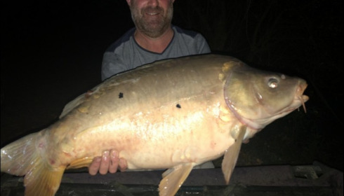 A 35 lb carp from Lillybelle, Richard May, Aug 2018