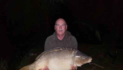 A 31 lb 2 oz carp from Lillybelle, Phil Nicholson, May 2018