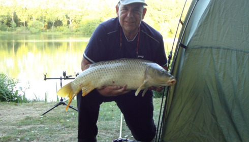 A 20 lb carp from Lillybelle, Roy Browning, Jun 2015