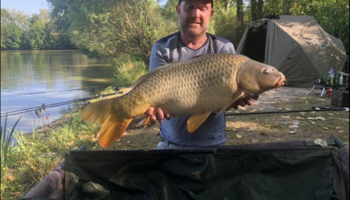 A 27 lb carp from Lillybelle, Richard May, Aug 2018