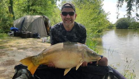 A 32 lb carp from Lillybelle, Peter Catlow, May 2018