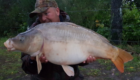 A 34 lb carp from Lillybelle, Marko Kew, Sep 2017