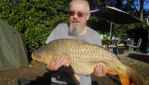 A 25 lb 2 oz carp from Lillybelle, David Harris, Oct 2017