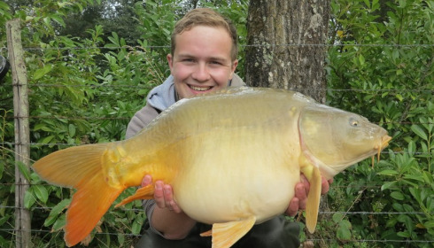 A 20 lb carp from Lillybelle, Tom Peach, Oct 2016