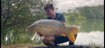 A 32 lb carp from Lillybelle, Matt King, Aug 2022