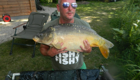A 26 lb 8 oz carp from Lillybelle, Jon Blackall, May 2017