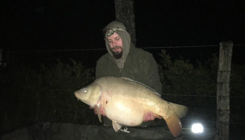 A 40 lb 8 oz carp from Lillybelle, Gary Reynolds, Apr 2016