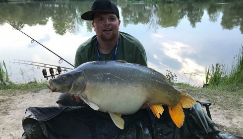 A 34 lb carp from Lillybelle, Richard Catlow, May 2018