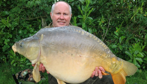 A 33 lb 8 oz carp from Lillybelle, John Burnhope, May 2017