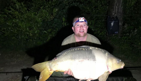 A 30 lb carp from Lillybelle, Richard Catlow, May 2018
