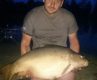 A 41 lb 2 oz carp from Lillybelle, Paul Hooker, Jul 2016