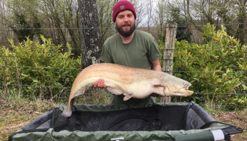 A 40 lb 4 oz catfish from Lillybelle, Gary Reynolds, Apr 2016