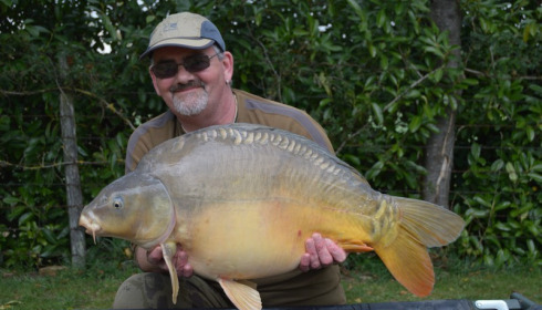 A 26 lb carp from Lillybelle, David Tomkinson, Oct 2015
