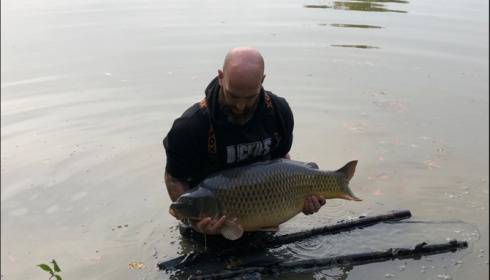 A 35 lb carp from Lillybelle, Carl Griffin, Oct 2019