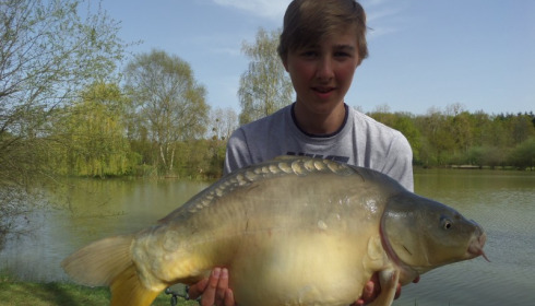 A 22 lb carp from Lillybelle, Ollie Charters, Apr 2015