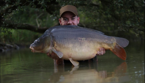 A 33 lb 8 oz carp from Lillybelle, Thomas Cooper, Aug 2018