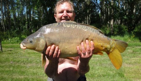 A 27 lb 2 oz carp from Lillypool, Ken King, May 2014