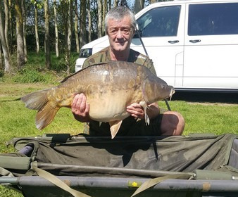 A 35 lb carp from Lillypool, Terry Biggs, Apr 2017