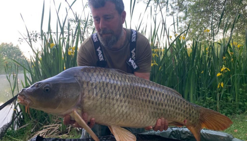 A 28 lb carp from Lillypool, Tony Gattie, May 2022