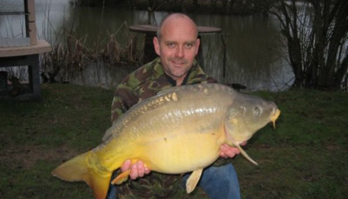 A 27 lb 8 oz carp from Lillypool, Jay, Mar 2011