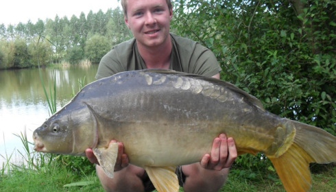 A 24 lb 12 oz carp from Lillypool, Ian, Aug 2012