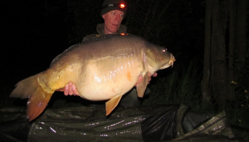 A 34 lb 8 oz carp from Lillypool, Darren Ford, May 2018