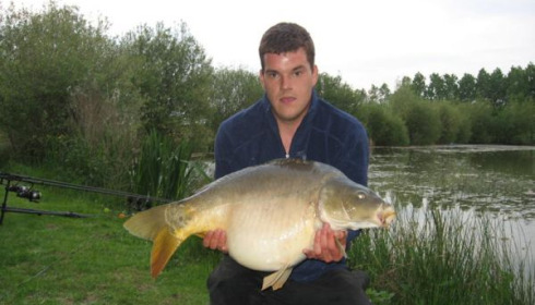 A 25 lb 8 oz carp from Lillypool, David perry, Apr 2011