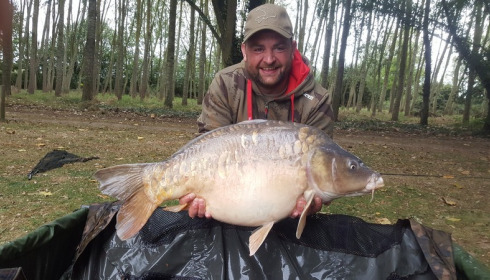 A 34 lb 2 oz carp from Lillypool, Paul Holmes, Aug 2017