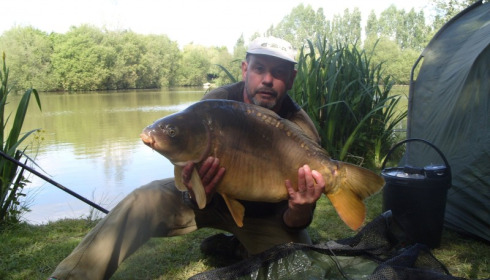 A 28 lb 8 oz carp from Lillypool, Frank, May 2015