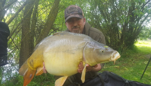A 33 lb carp from Lillypool, Richard Back, May 2017
