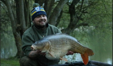 A 37 lb 10 oz carp from Lillypool, Dave Hallam, Apr 2019