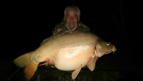 A 31 lb 14 oz carp from Lillypool, Ian Colyer, May 2015
