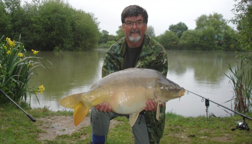 A 30 lb carp from Lillypool, Mick , May 2015