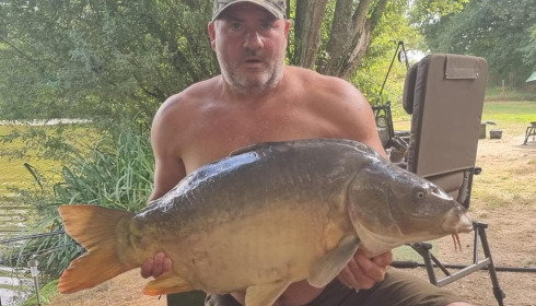 A 35 lb fish from Lillypool, Dan Toppenden, Jul 2022