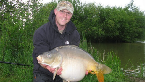 A 32 lb 3 oz carp from Lillypool, Scott Jennings (PB), May 2013